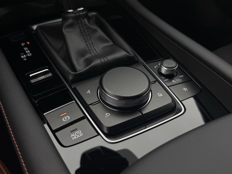 mazda - Visuel 16