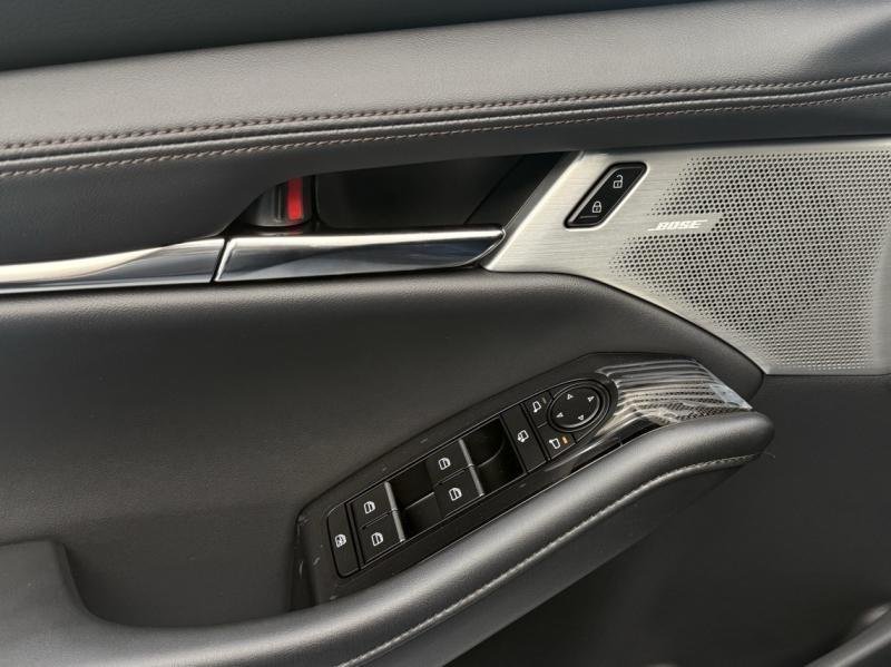 mazda - Visuel 11